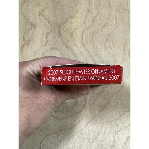 Santa's Sleigh Metal Pewter Christmas Ornament 2007 AVON Red Jeweled 4" RARE - Picture 3 of 4